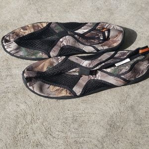 Camo watershoes